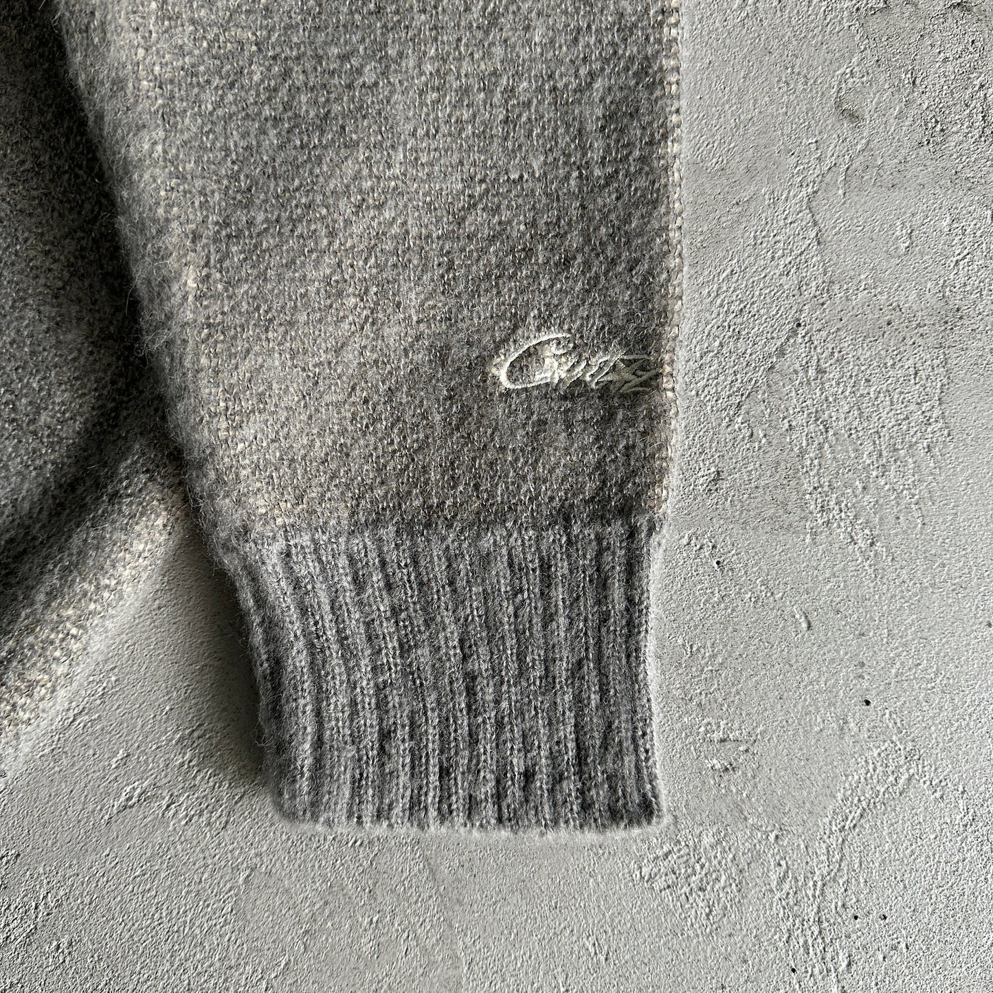 "CRTZ" Mohair Grey