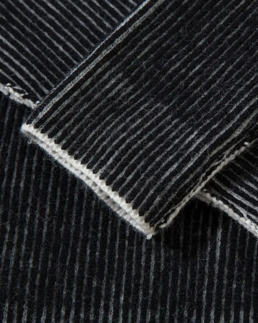 Raven Strickpullover